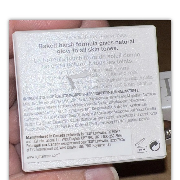 TIGI Cosmetics Glow Blush- Haute new in box - Picture 14 of 16